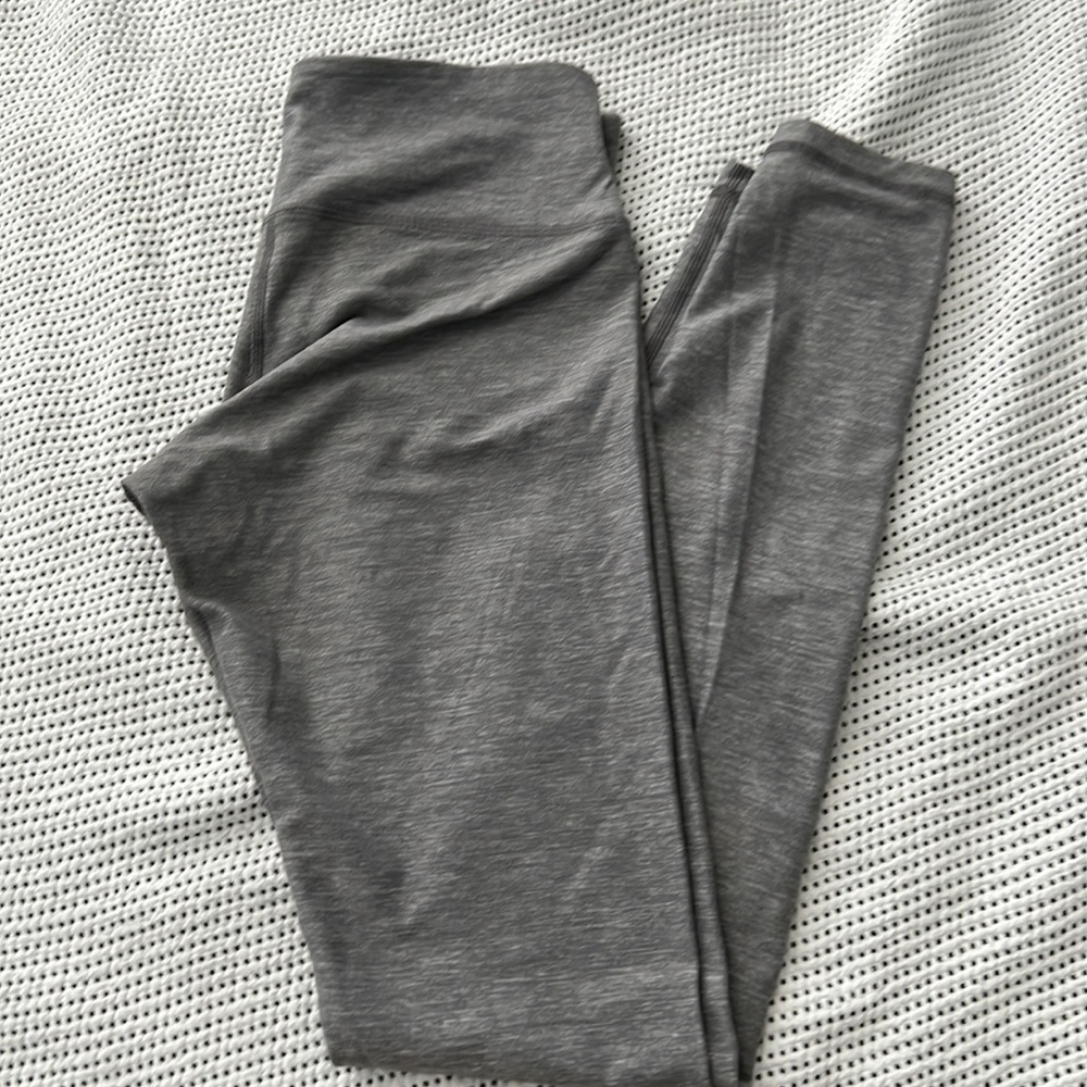 Lululemon leggings sz 6